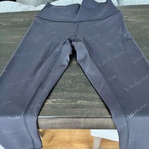 Lululemon Align Special Edition Crop leggings 
New Without Tags